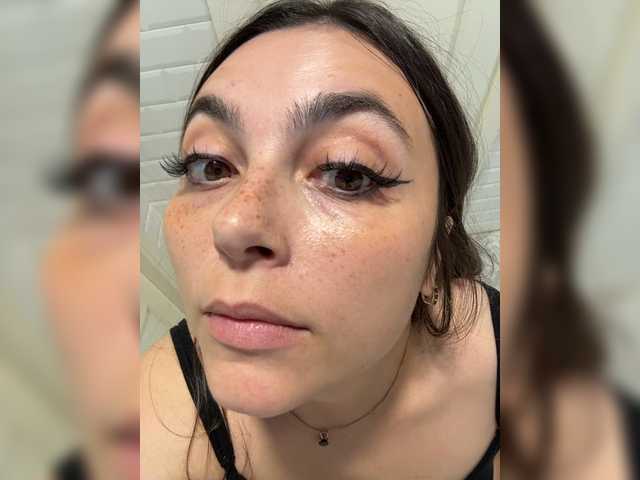 NikkySecrets live cam on BongaCams