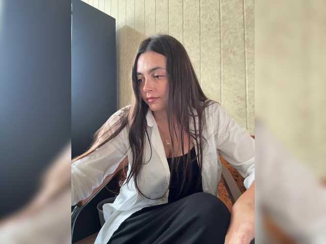 NikkySecrets live cam on BongaCams