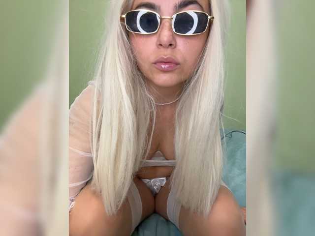 -RiskyVixen-