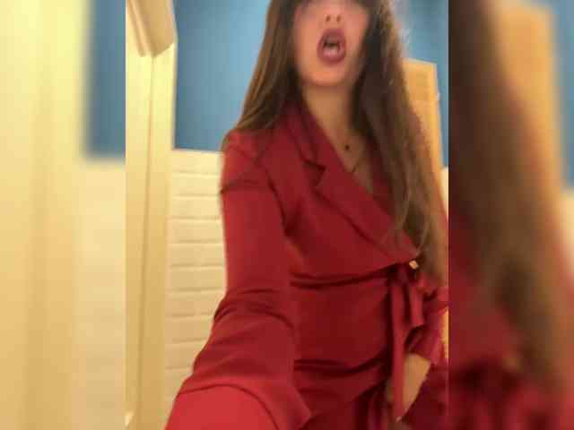 LustySass webcam