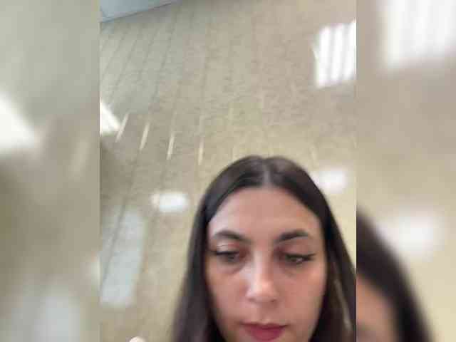 LustySass webcam
