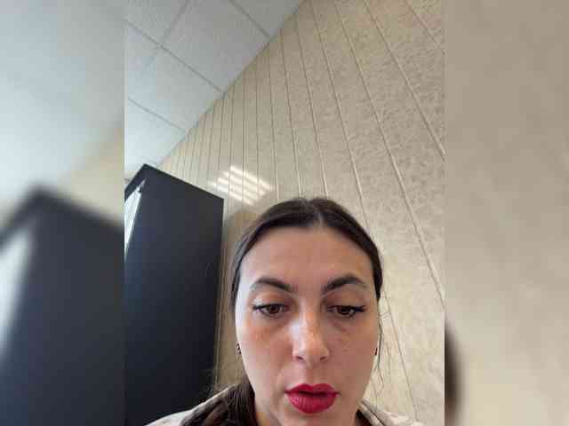LustySass webcam
