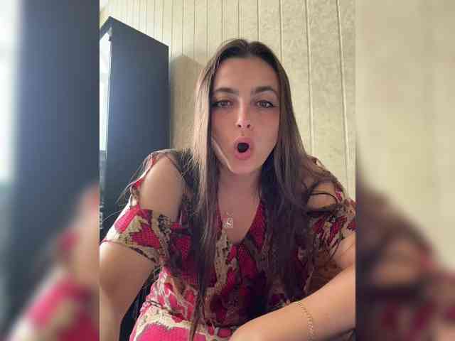 LustySass webcam