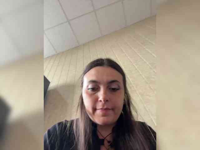 LustySass webcam