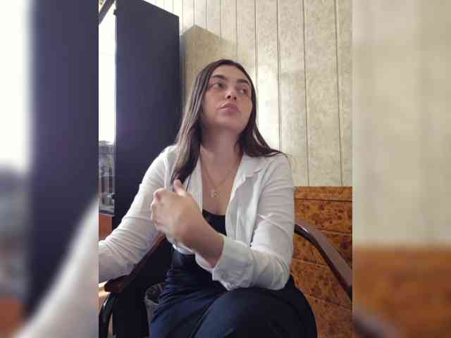 LustySass webcam