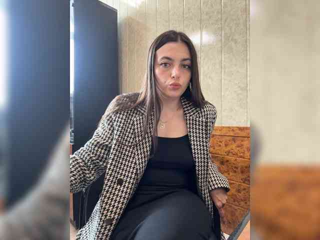 Model: LustySass