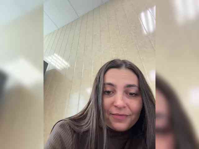 LustySass webcam