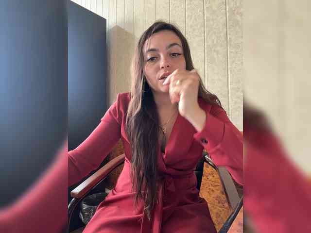 LustySass webcam