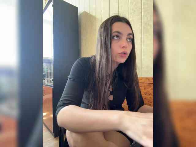 LustySass webcam