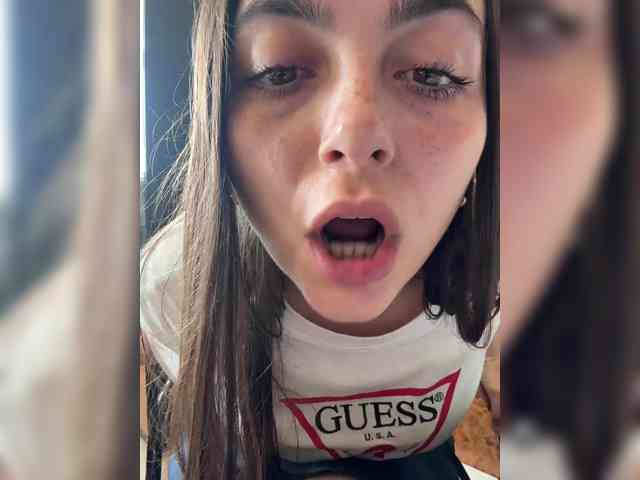 LustySass webcam