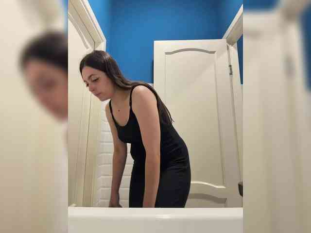 NikkySecrets Sex Cam Show