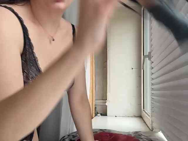 LustySass webcam