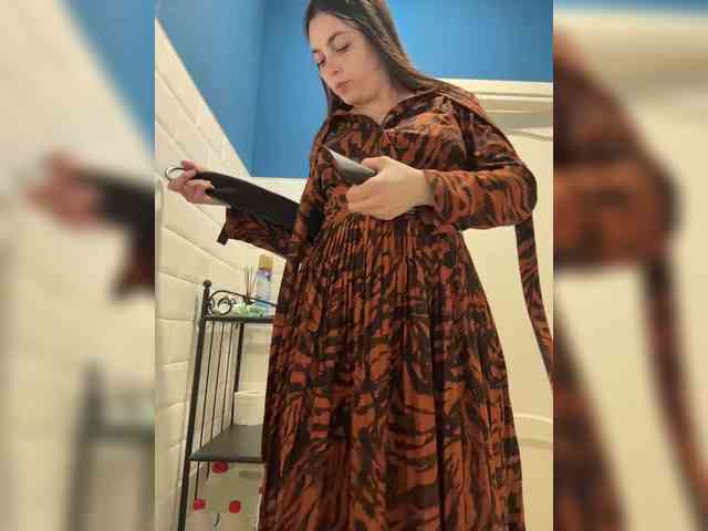 NikkySecrets Live Webcam on BongaCams