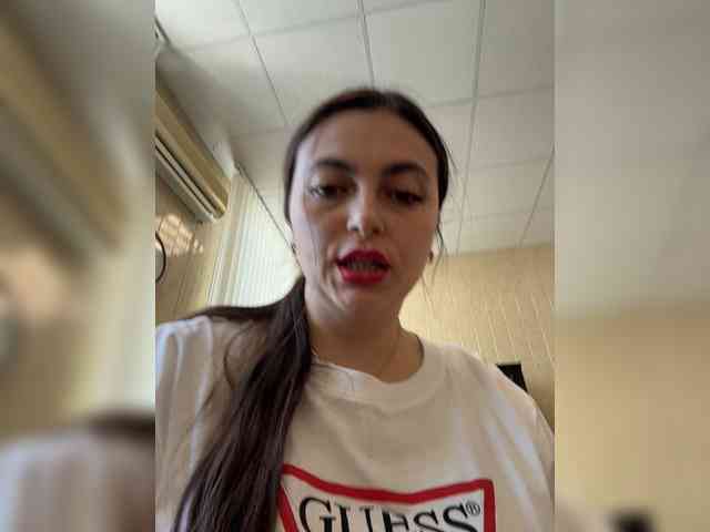 LustySass webcam