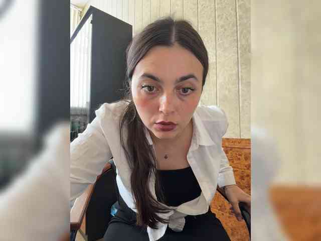 LustySass webcam