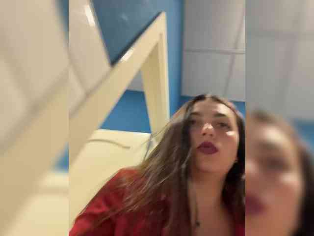 LustySass webcam