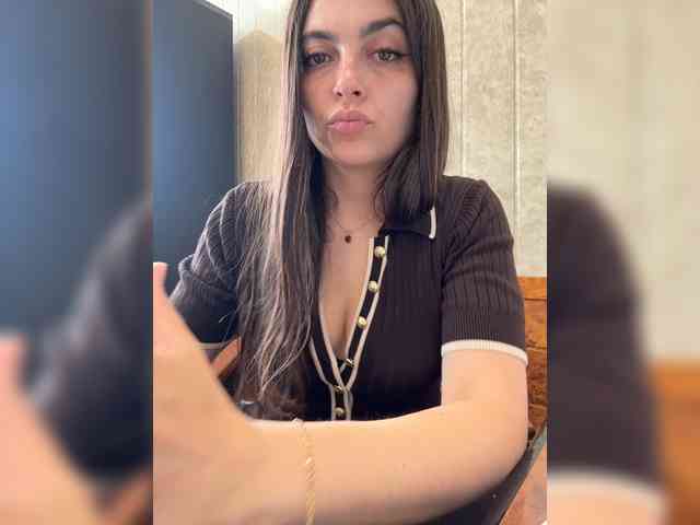 LustySass webcam