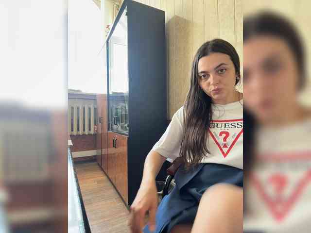 LustySass webcam