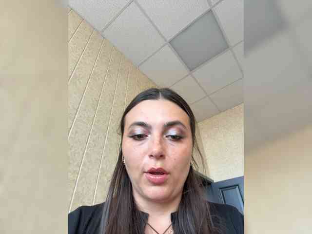 LustySass webcam