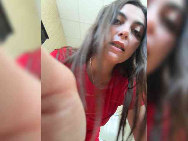 LustySass webcam