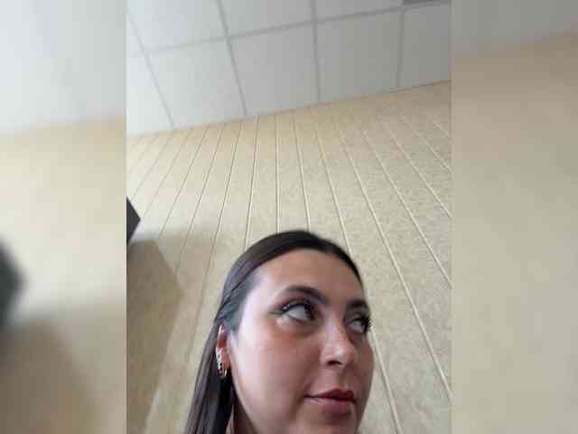 LustySass webcam
