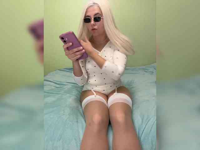 -RiskyVixen-