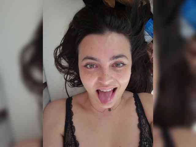 LustySass webcam