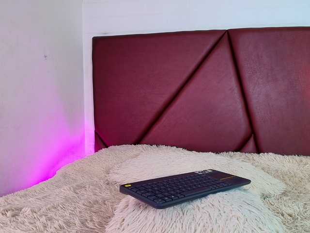 Lexi-Howard- live cam on BongaCams