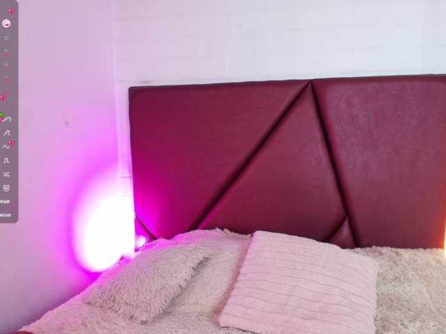 Lexi-Howard- live cam on BongaCams