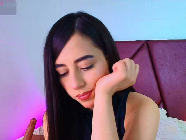 Lexi-Howard- live cam on BongaCams