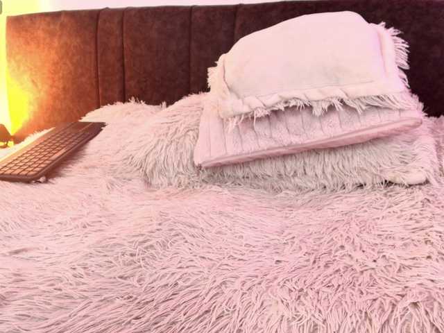Lexi-Howard- live cam on BongaCams