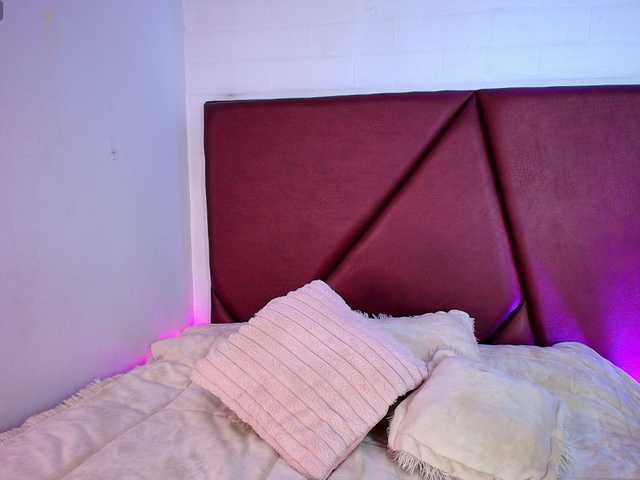 Lexi-Howard- live cam on BongaCams
