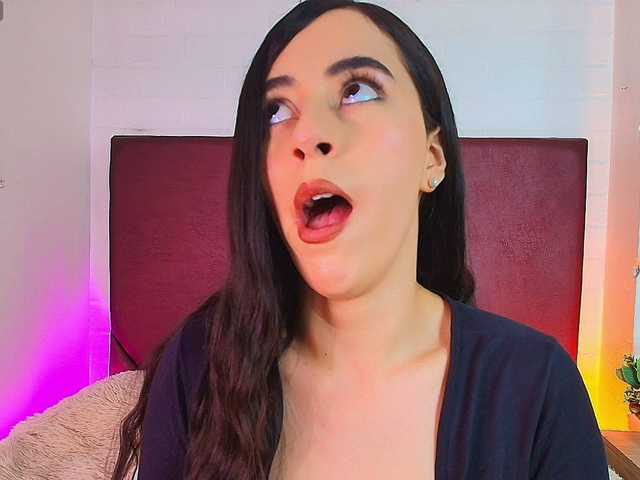 Lexi-Howard- live cam on BongaCams