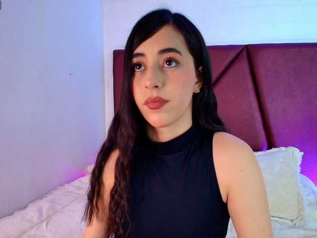 Lexi-Howard- live cam on BongaCams
