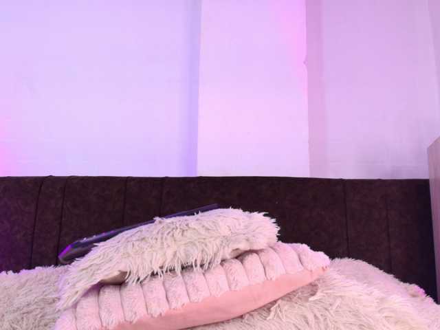 Lexi-Howard- live cam on BongaCams