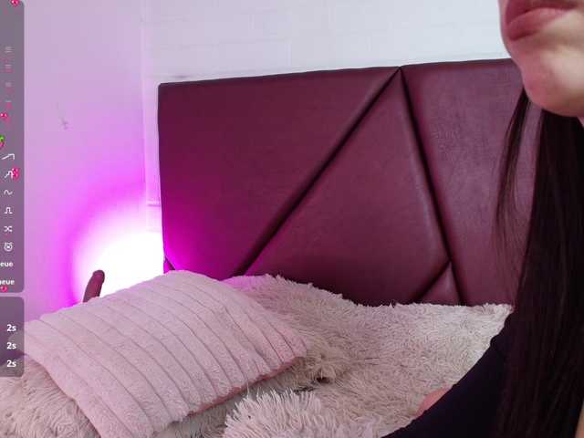 Lexi-Howard- live cam on BongaCams