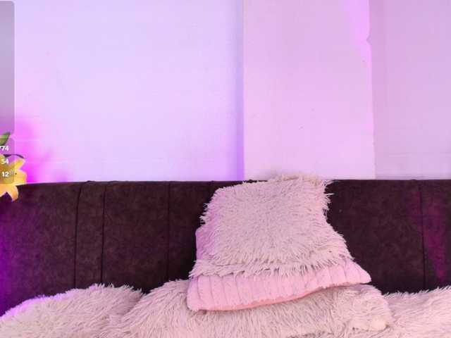 Lexi-Howard- live cam on BongaCams