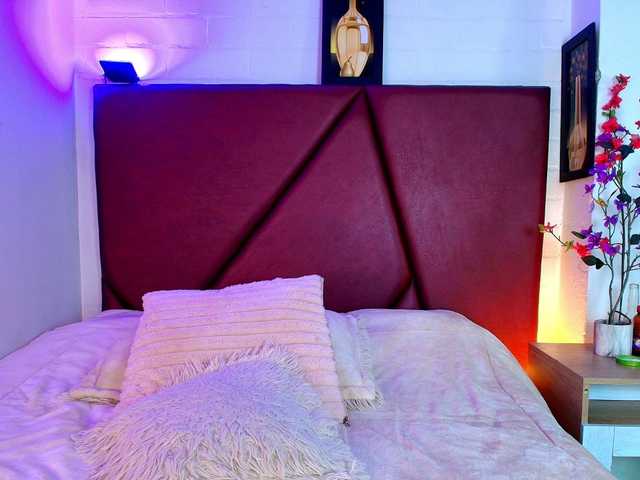 Lexi-Howard- live cam on BongaCams
