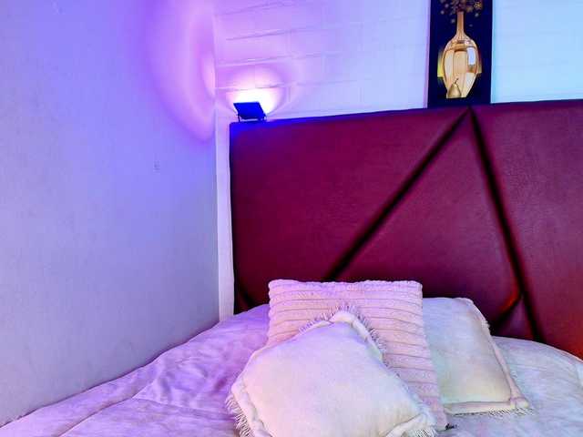 Lexi-Howard- live cam on BongaCams