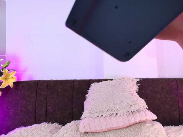 Lexi-Howard- live cam on BongaCams
