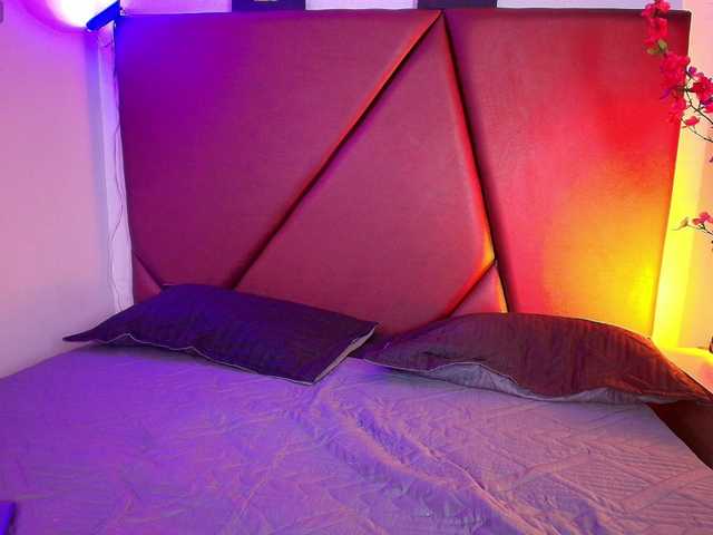 Lexi-Howard-'s BongaCams show and profile