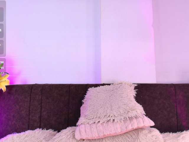 Lexi-Howard- live cam on BongaCams