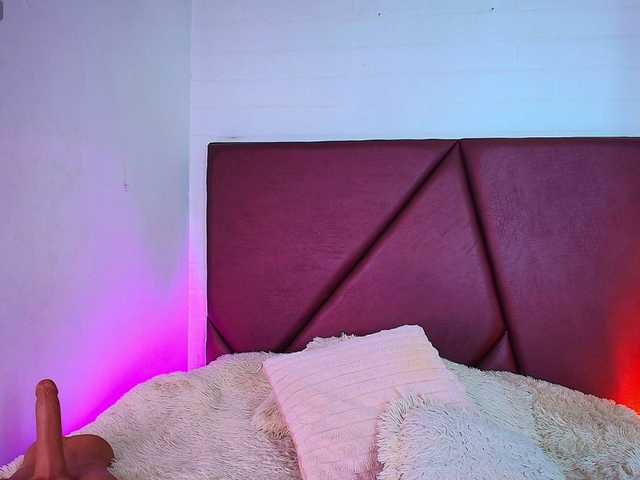 Lexi-Howard- live webcam show