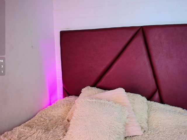Lexi-Howard- live cam on BongaCams