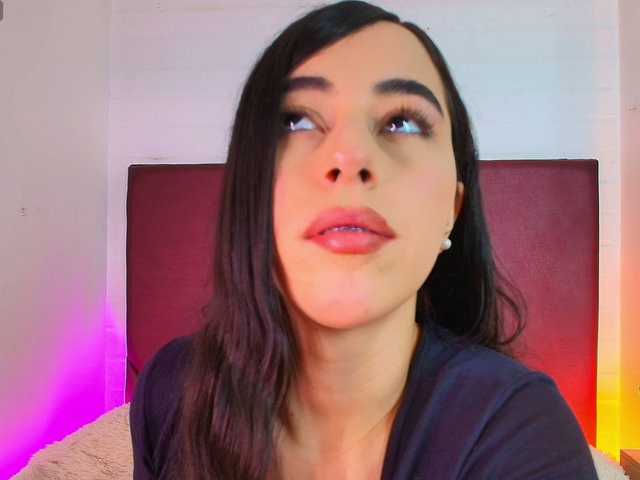 Lexi-Howard- live cam on BongaCams