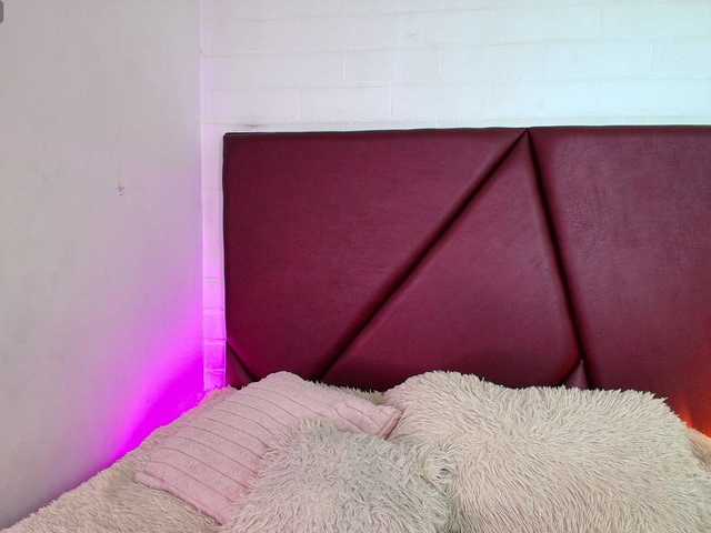 Lexi-Howard- live cam on BongaCams