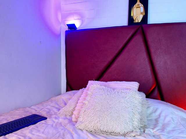 Lexi-Howard- live cam on BongaCams