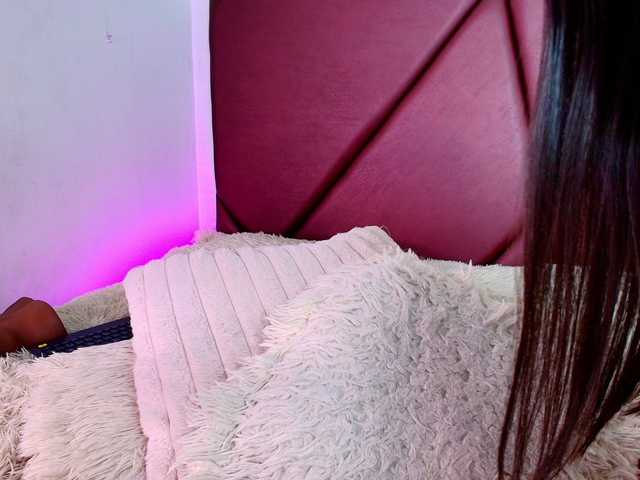 Lexi-Howard- live cam on BongaCams