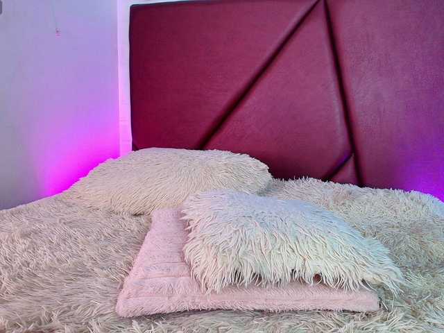 Lexi-Howard- live cam on BongaCams