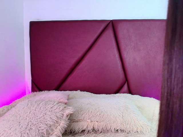 Lexi-Howard- live cam on BongaCams